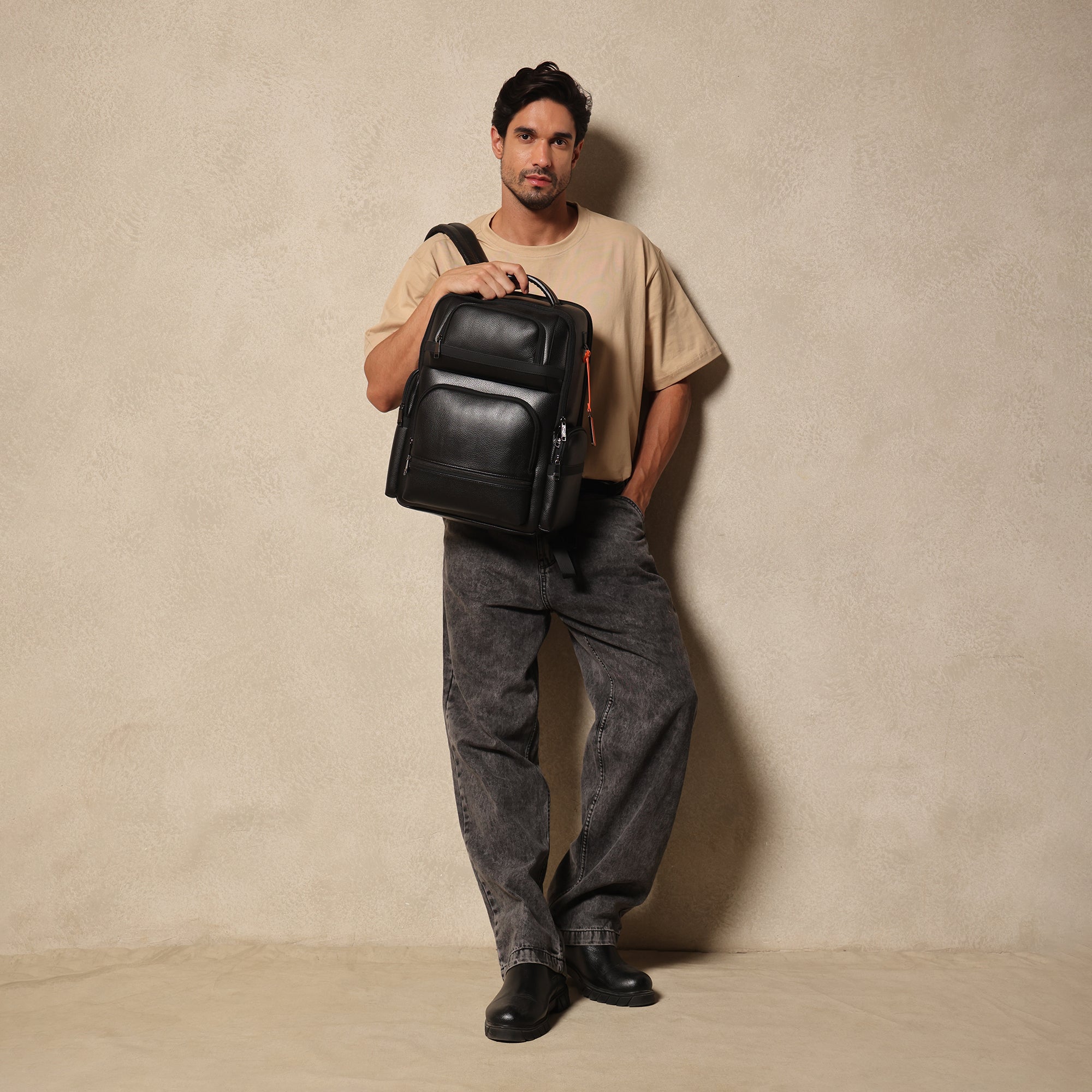 Kael West | The Sovereign Genuine Leather Power-Pack