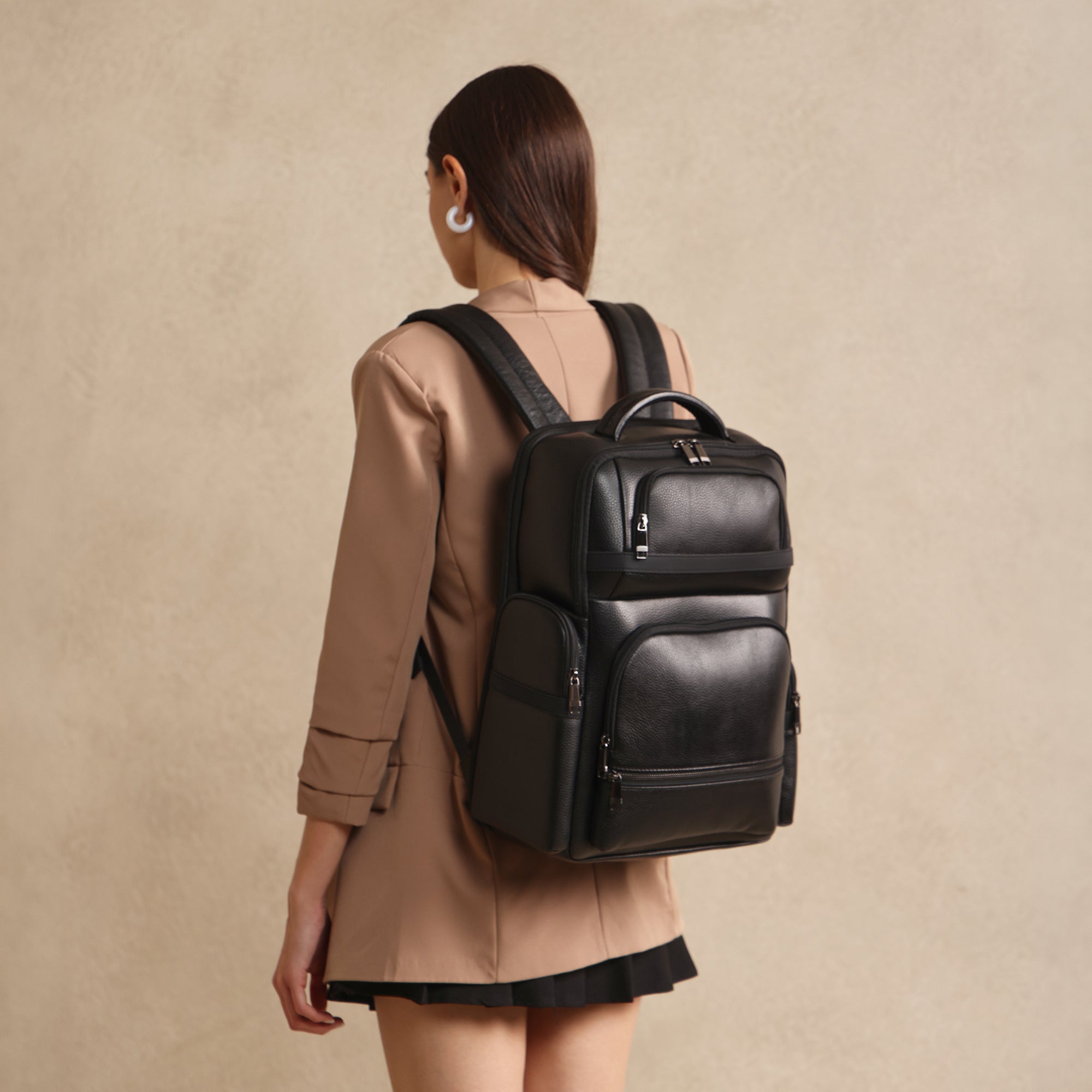 Kael West | The Sovereign Genuine Leather Power-Pack