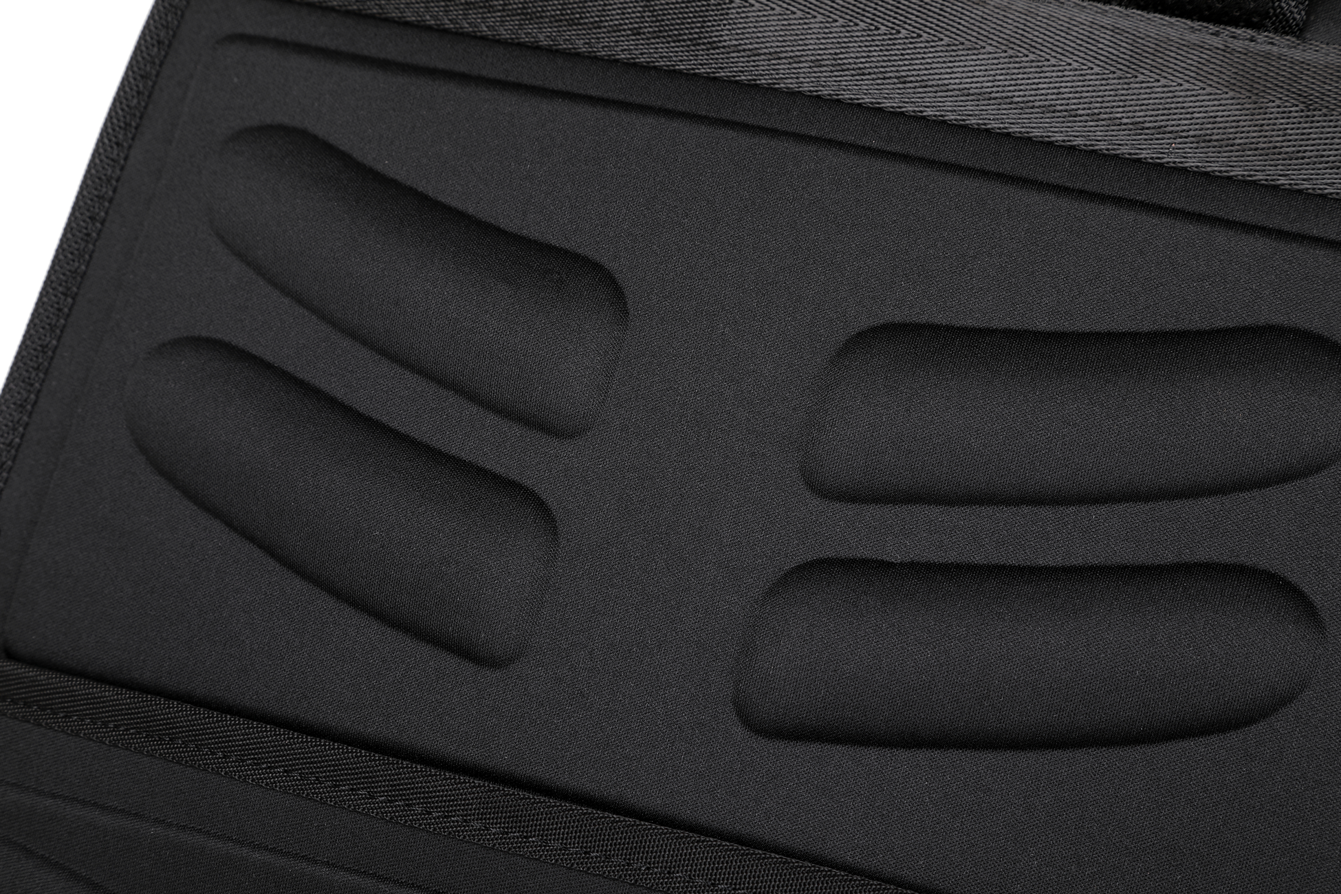 Kael West | The Apex 24L Executive Backpack