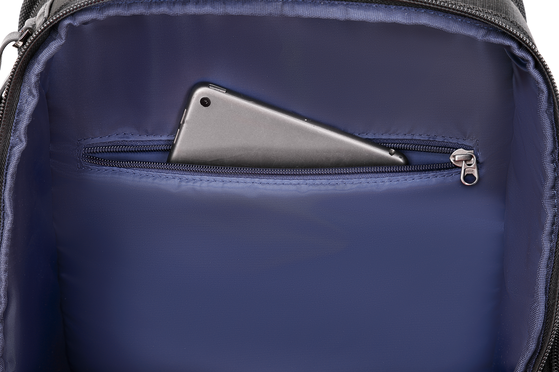 Kael West | The Apex 24L Executive Backpack