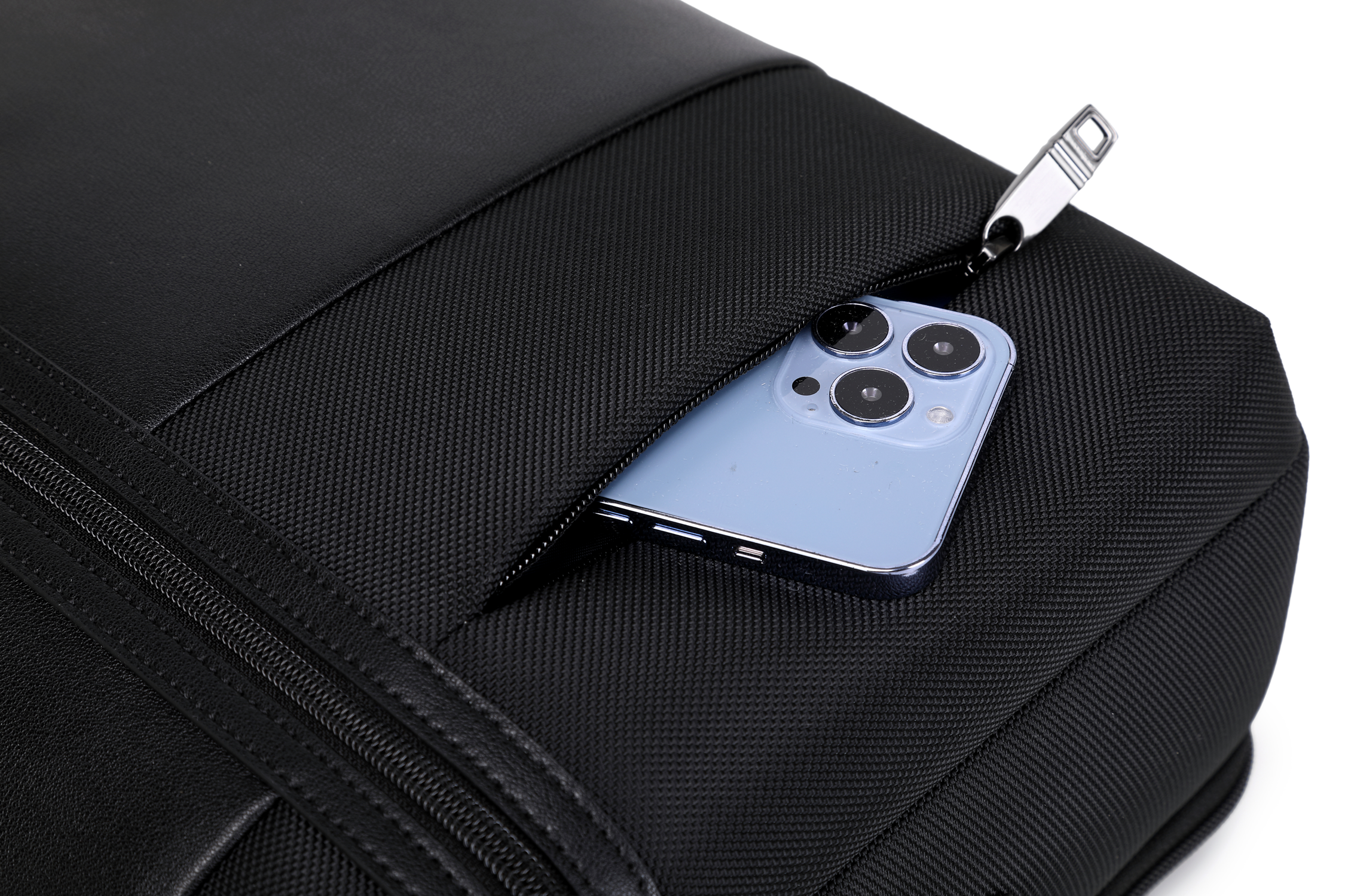 Kael West | The Vanguard 16" Waterproof Briefcase