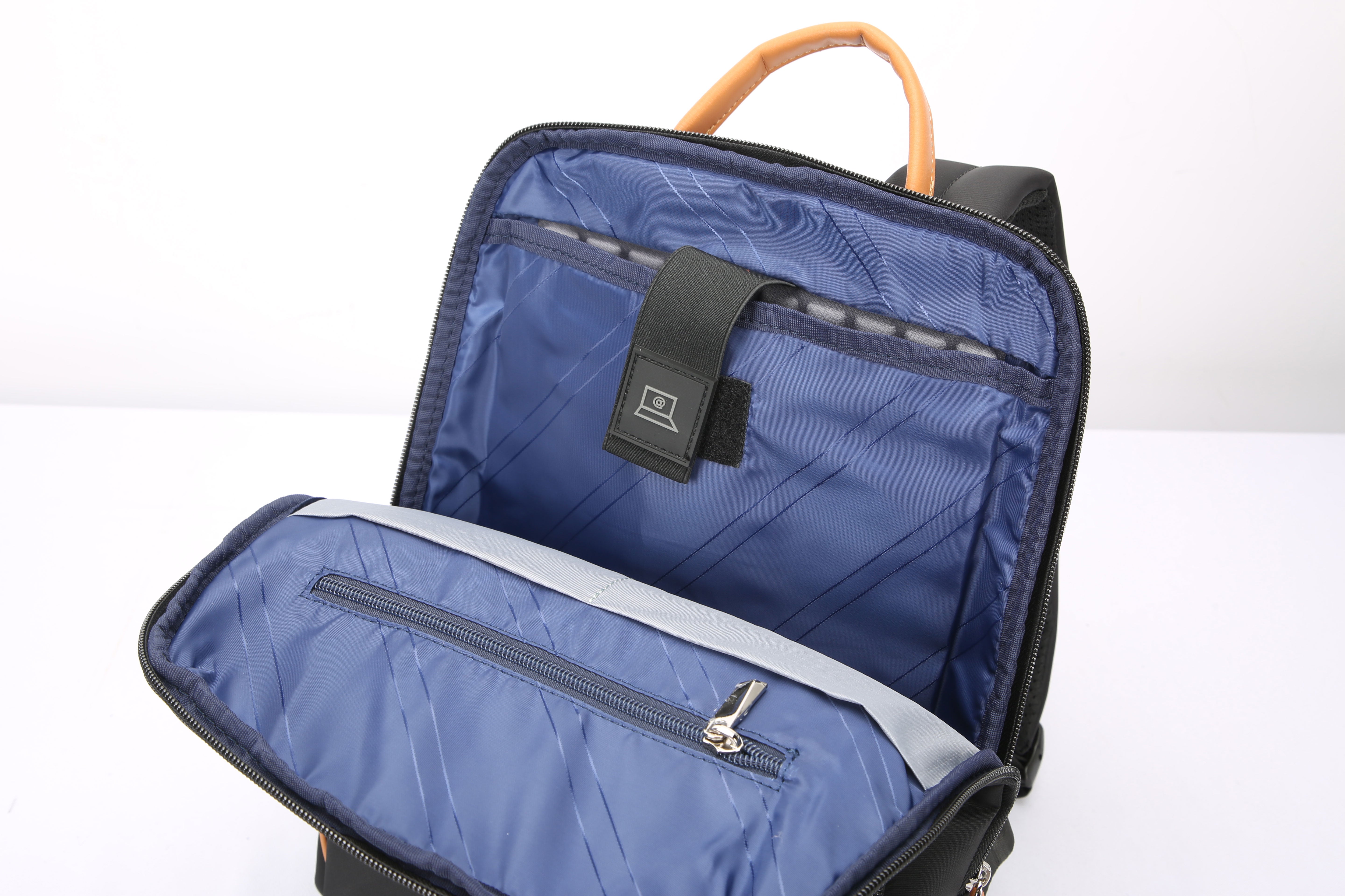 Kael West | The Aria Slim Executive Backpack