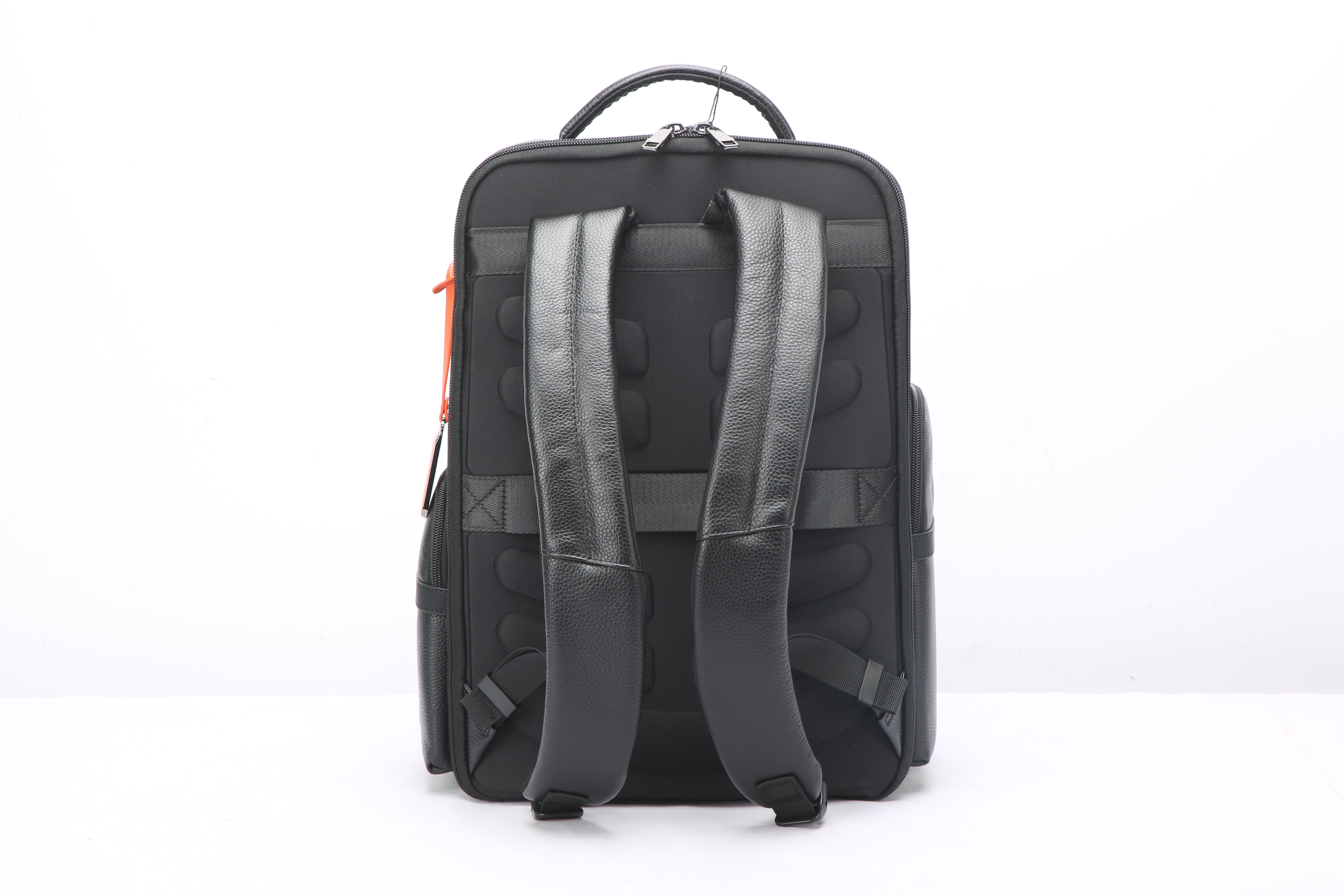 Kael West | The Sovereign Genuine Leather Power-Pack
